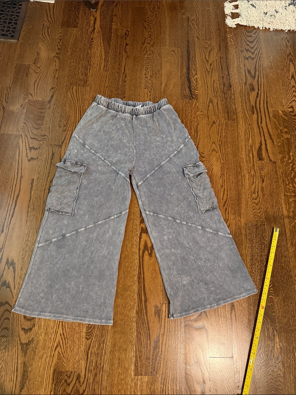 J Her grey washed ankle cargo pants medium